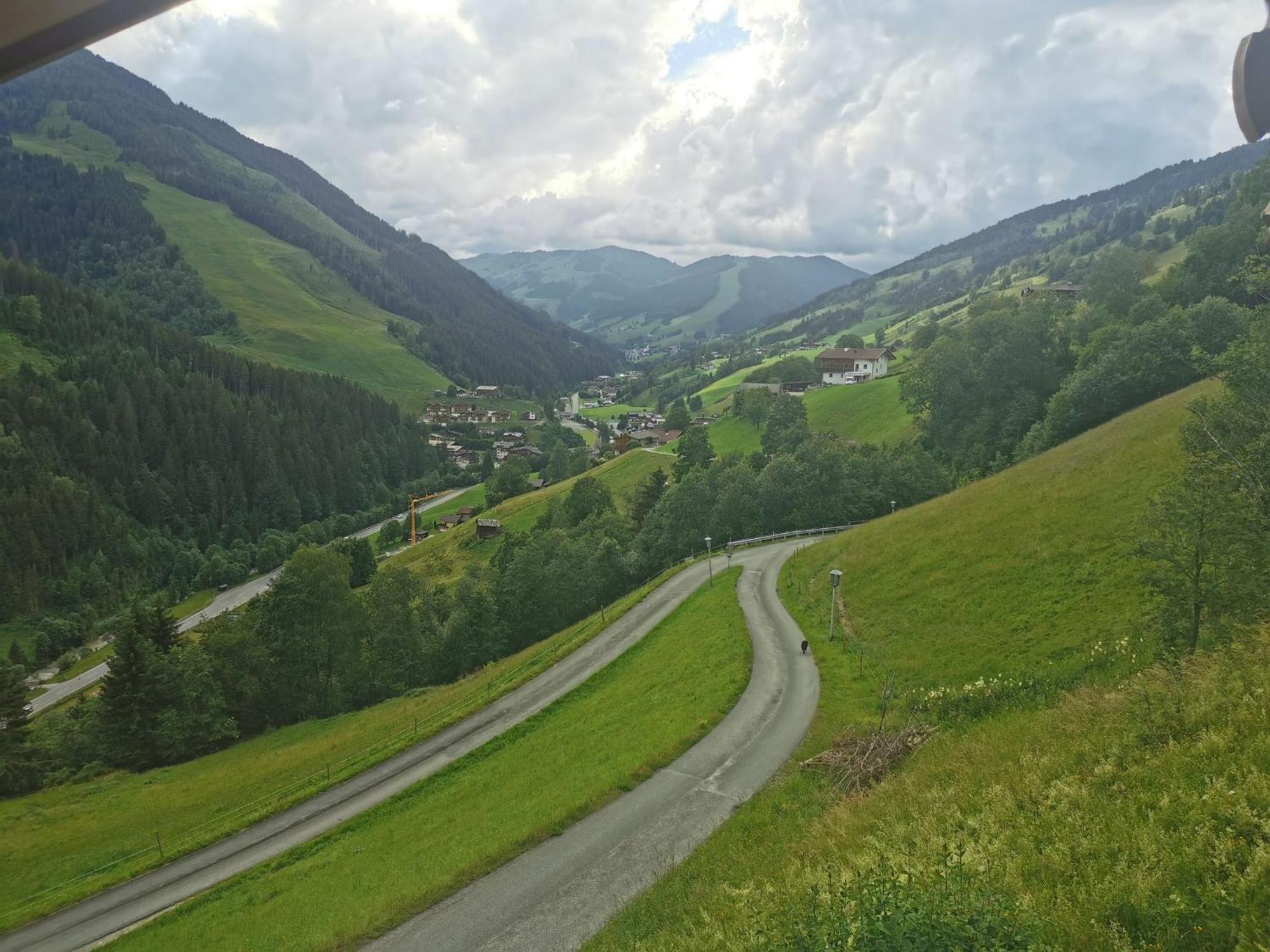 Landhaus Oberzinnegg Saalbach-Hinterglemm Zewnętrze zdjęcie